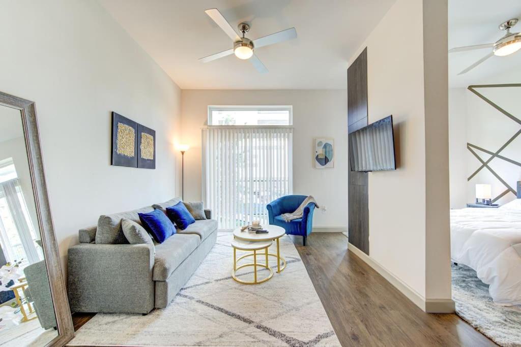 Апартаменты Trendy Downtown 1Bd/Freeparking/Wi-Fi/Pool Хьюстон Экстерьер фото