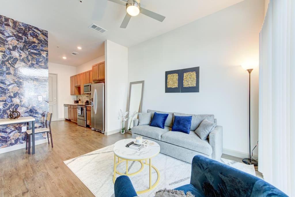Апартаменты Trendy Downtown 1Bd/Freeparking/Wi-Fi/Pool Хьюстон Экстерьер фото